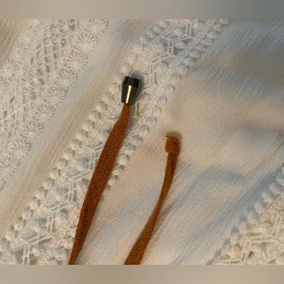 VENUS Boho White w/Lace Maxi Skirt | Size: Medium - Picture 8 of 8